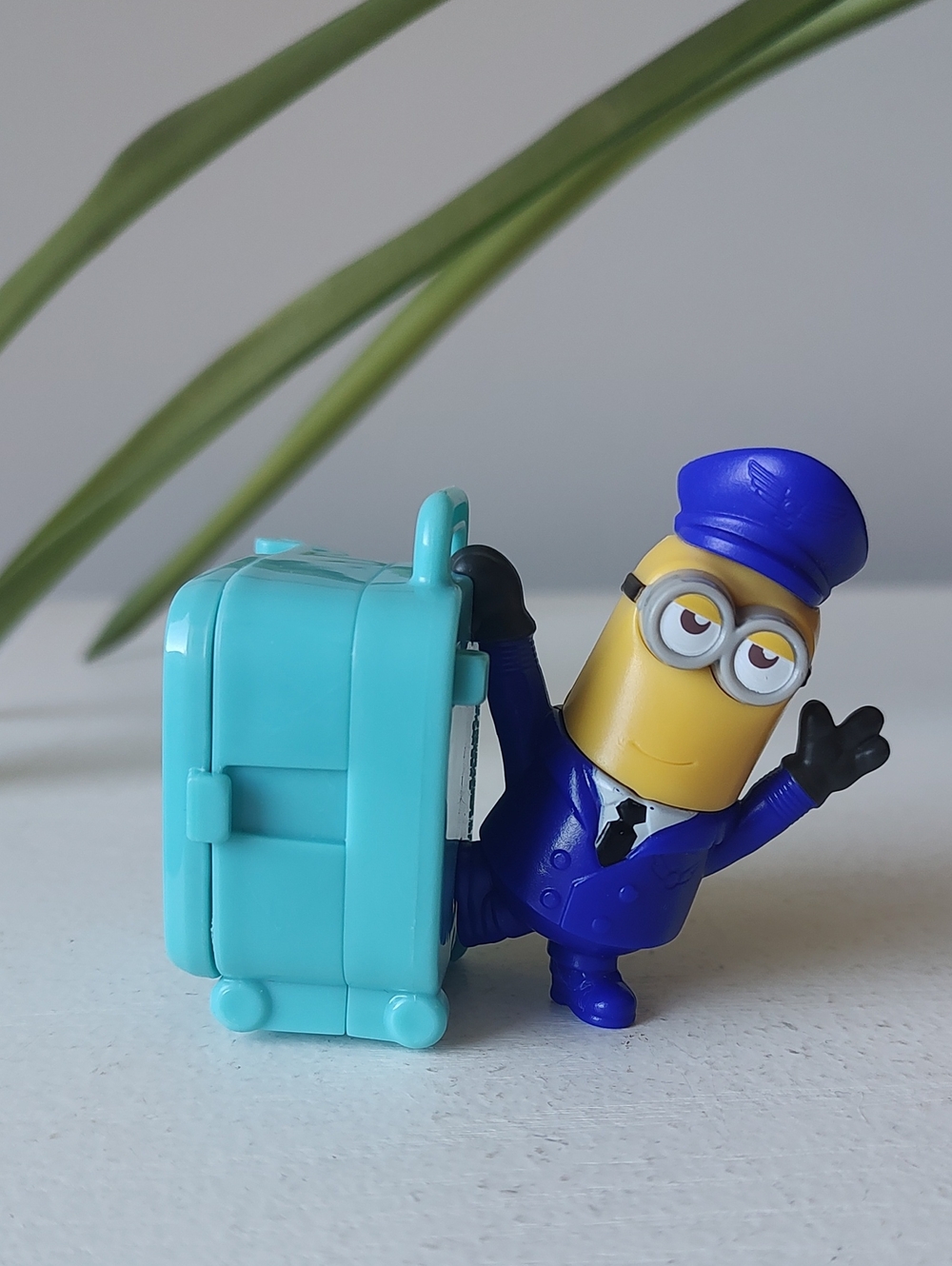 Made For McDonald's 2022 Minions: The Rise Of Gru Kevin's Carry On Toy